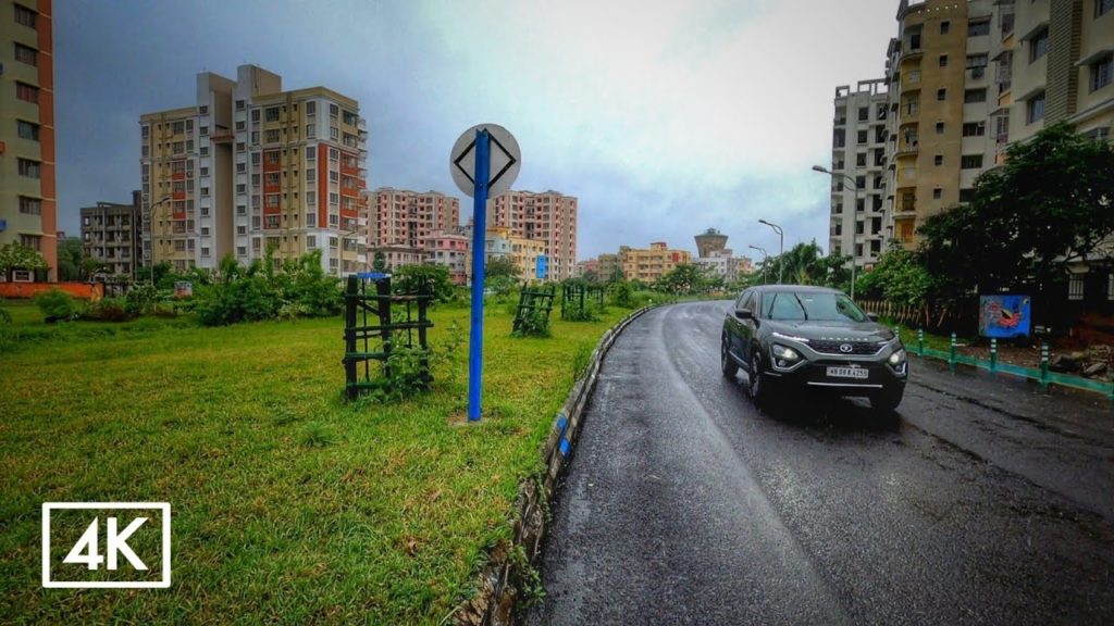 Walking in the Rain, Rain and Thunder City Sounds