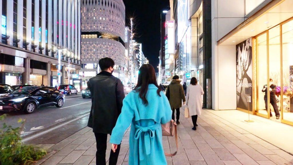 Night Walk in Tokyo Ginza | Winter Elegant Light Up in Japan - 2022【4K】