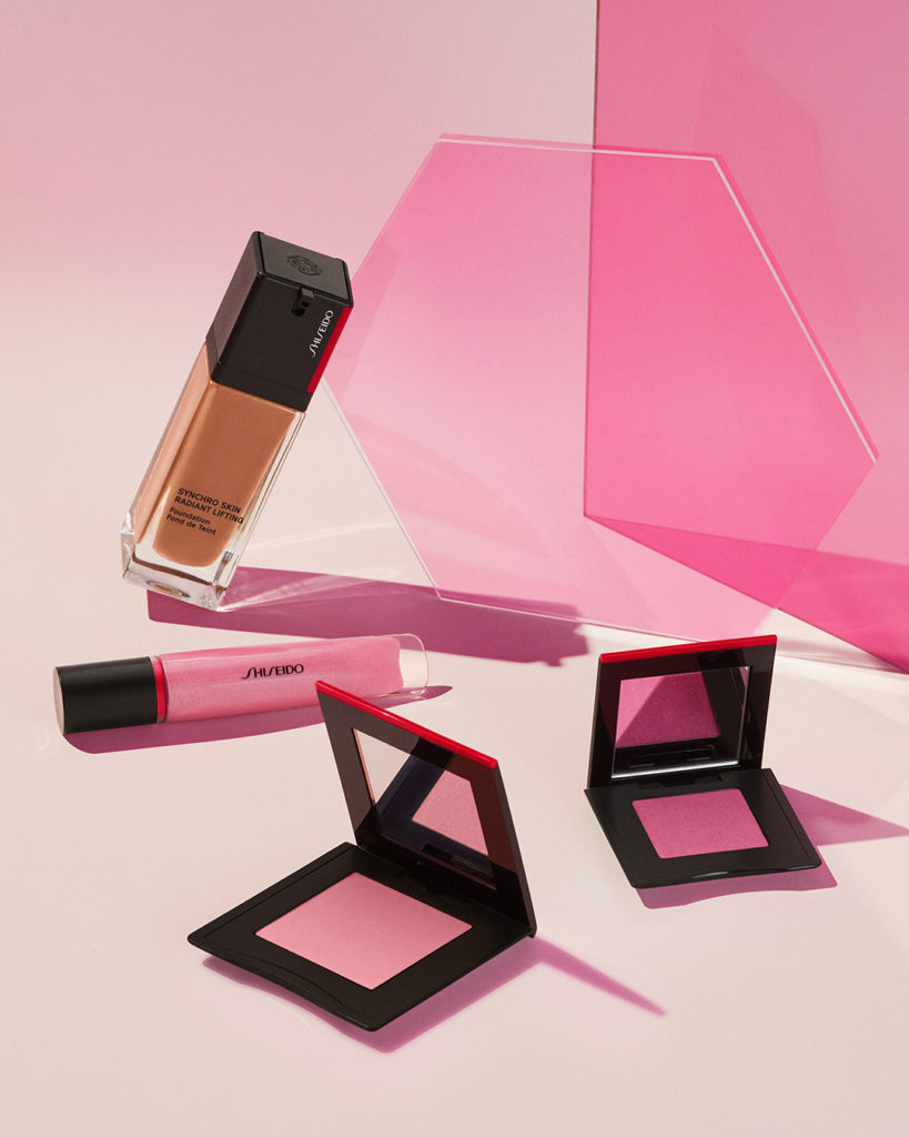 SHISEIDO: The look of love is in your eyes…lips and cheeks. Create a monochromatic makeup … The look of love is in your eyes…lips and cheeks. Create a monochromatic makeup ...