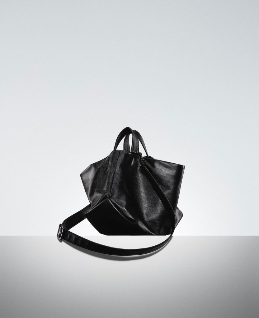 discord Yohji Yamamoto⁠
Bag collection for #YohjiYamamoto⁠
⁠
#discordYohjiYamamo...