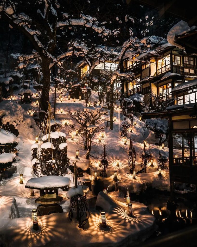 Japan Travel: Beautiful illuminations really turn Fukushima’s Higashiyama Onsen into a wintert… Beautiful illuminations really turn Fukushima's Higashiyama Onsen into a wintert...