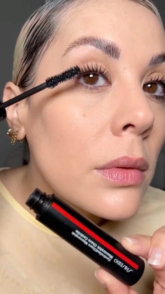 SHISEIDO: Blend in to stand out. @frenchtouchofmakeup shows you how using SYNCHRO SKIN SEL… Blend in to stand out. @frenchtouchofmakeup shows you how using SYNCHRO SKIN SEL...