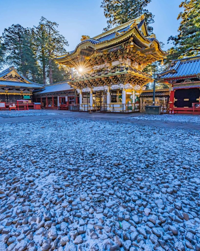 Isn't this an exquisite piece of architecture? 
This lavishly decorated and intr...