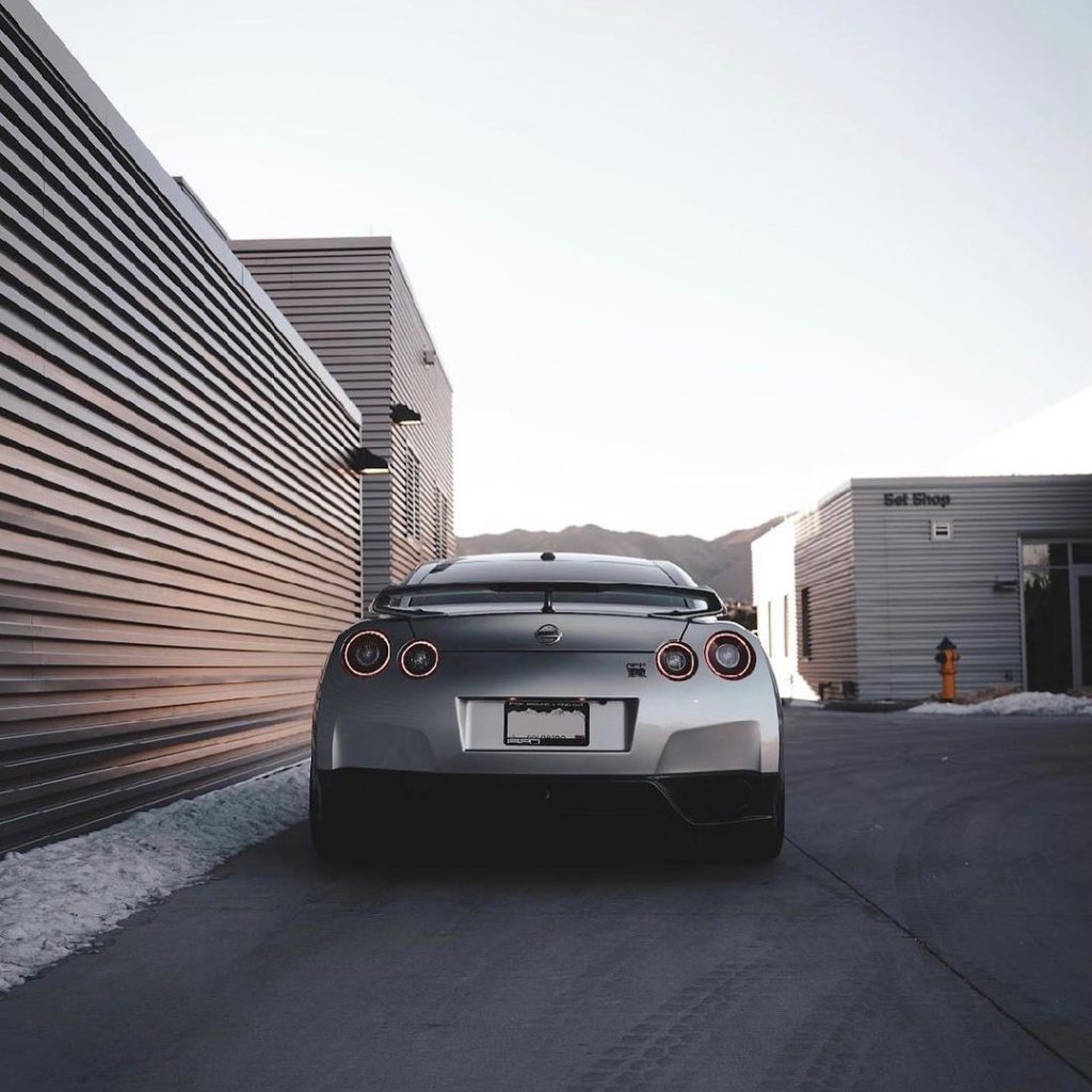 Standout in silver. #NissanGTR #R35 #Nissan
: @evanbauer__...