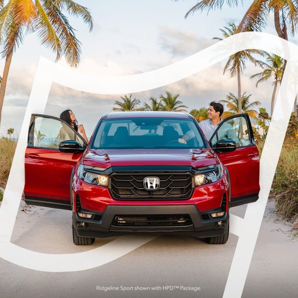 Soaking up the sun and excitement of @thehondaclassic. @pgatour #HondaRidgeline...