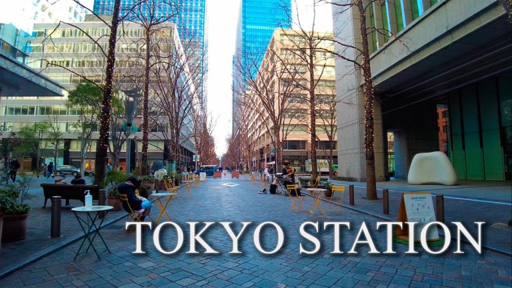 Cozy streets near Tokyo station / 4K Japan