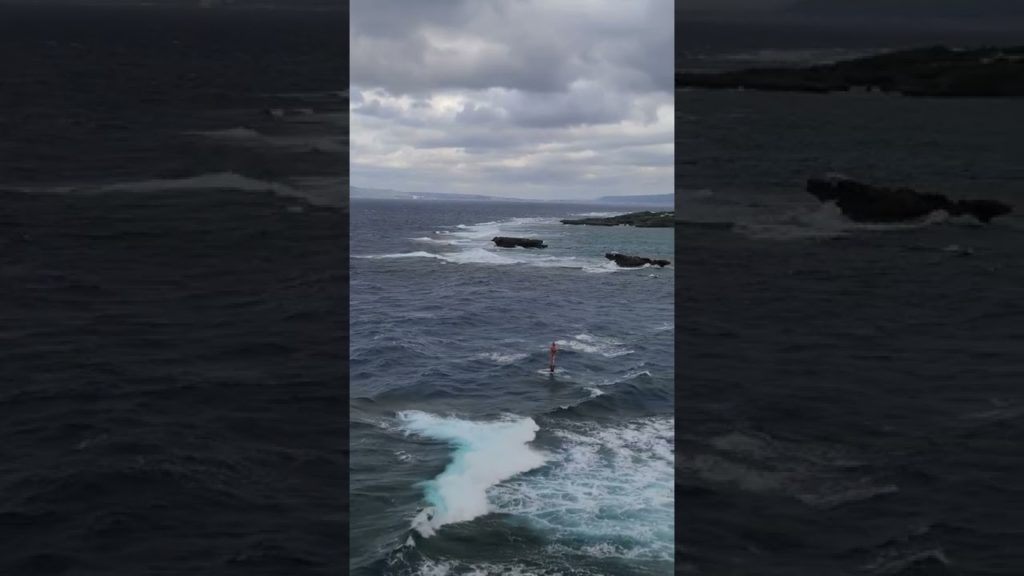 万座毛からの景色 曇天の日