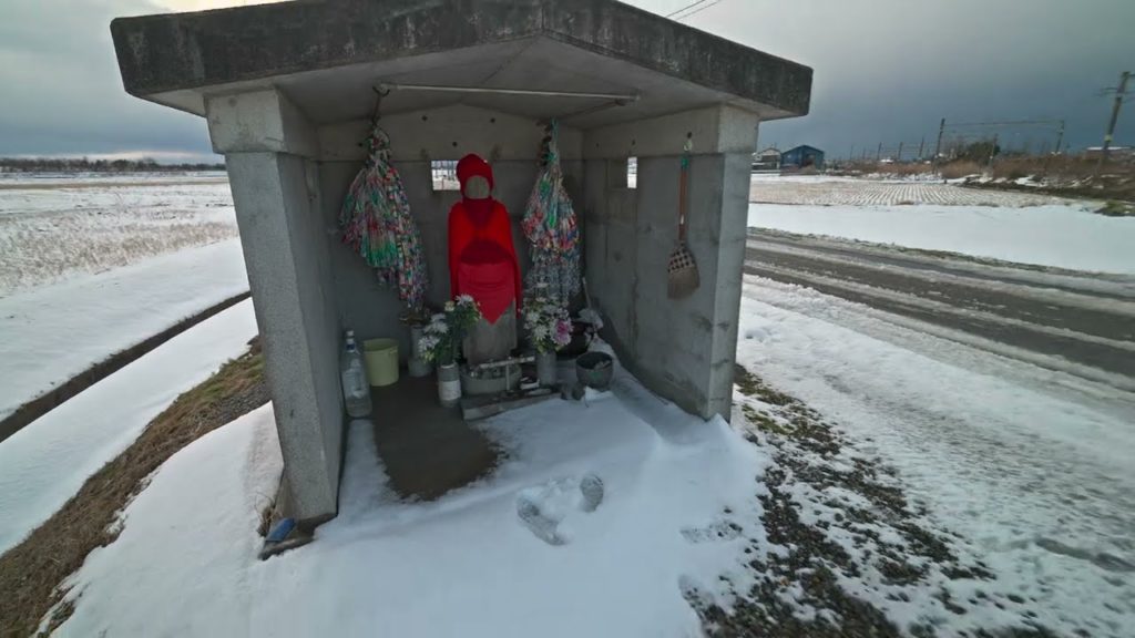 Walking at rainy Seiro in Niigata on New Year holidays・4K HDR