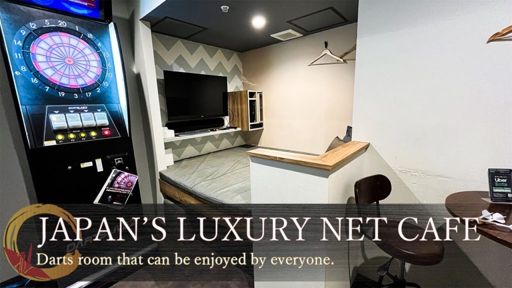 Large room in a net cafe where you can play darts 🎯| Hailey'5 cafe SHIBUYA BEAM