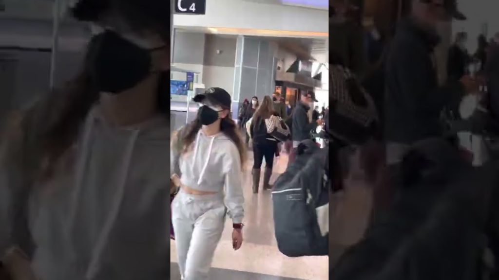 How to Travel 🧳 : Houston International Airport plane ✈️ 🛫 How to Travel 🧳 : Houston International Airport plane ✈️ 🛫