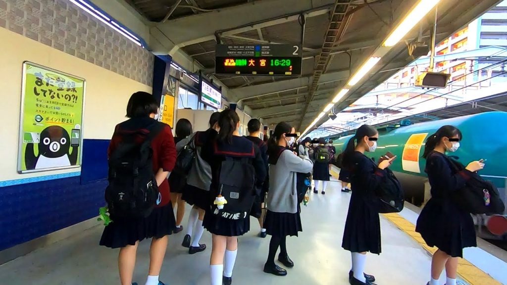 JR根岸線、石川町駅構内を散策！(Japan Walking around Ishikawachō Station)