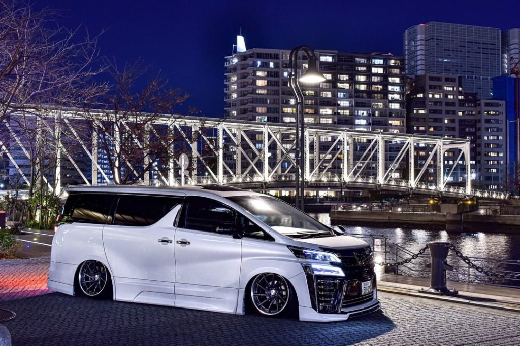 【ミニバン/ワゴン賞】2人目の受賞者は  @ terayan5005 様
『CVSとアートの街『天王洲アイル』』  なんと前回から引き続き2度目の受賞となりまし...