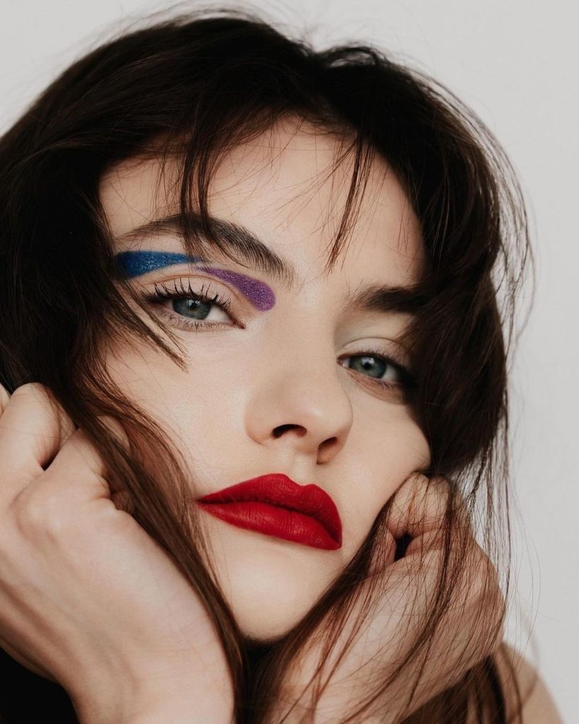 SHISEIDO: Double the color, double the fun. Get graphic like @makeupbyamrita using the pig… Double the color, double the fun. Get graphic like @makeupbyamrita using the pig...