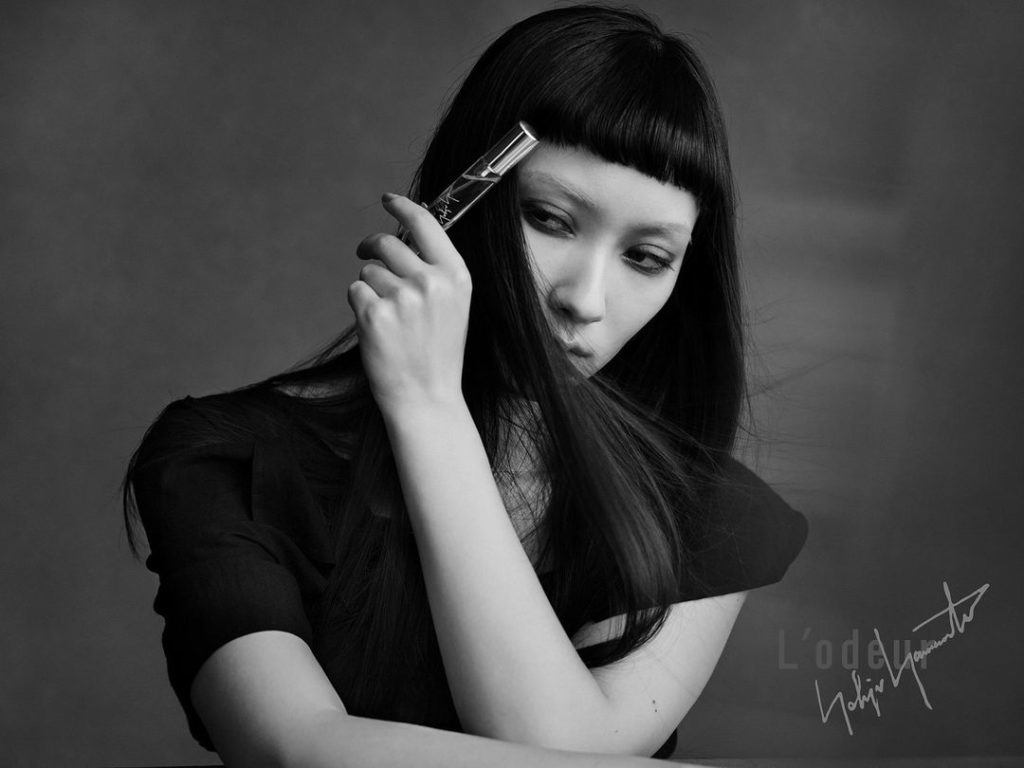 Unveiling L'odeur Yohji Yamamoto⁠
⁠
#LodeurYohjiYamamot⁠o⁠
#YohjiYamamoto⁠
⁠
「香水...