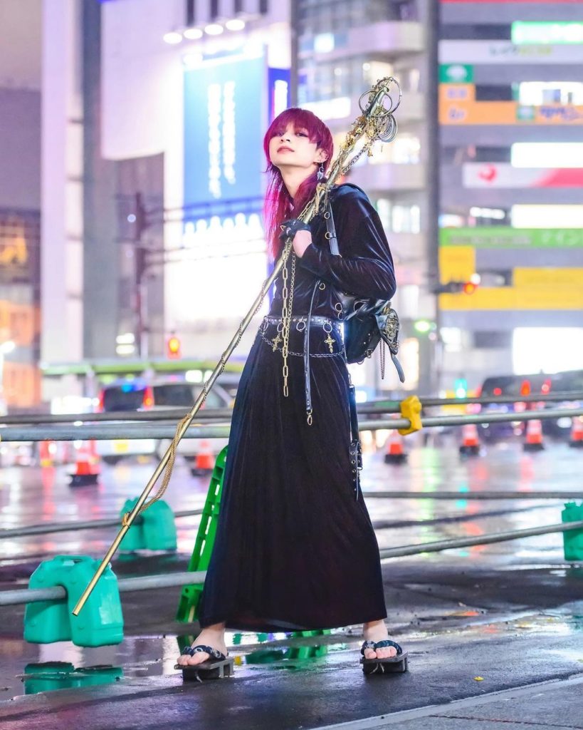 Tokyo Fashion: Japanese-Thai Harajuku street style personality Tatsuya (@1go11_) was the … Japanese-Thai Harajuku street style personality Tatsuya (@1__go____11_) was the ...