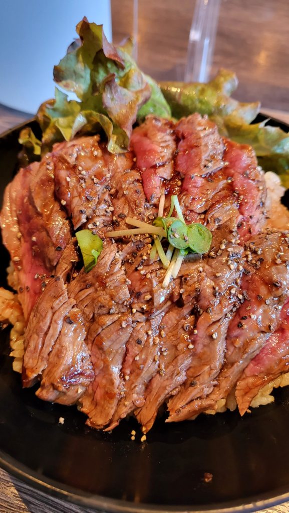(ステーキ丼) Beef Steak Bowl
