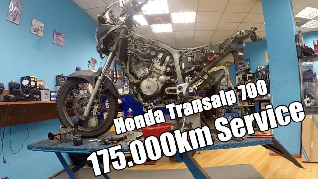 Ep 98 - 175.000km service - Honda Transalp 700