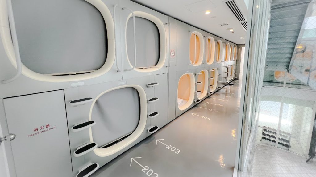 日本で一番スタイリッシュなカプセルホテルに宿泊😴🛏ナインアワーズ大手町【travel vlog】 神保町 日本で一番スタイリッシュなカプセルホテルに宿泊😴🛏ナインアワーズ大手町【travel vlog】 神保町