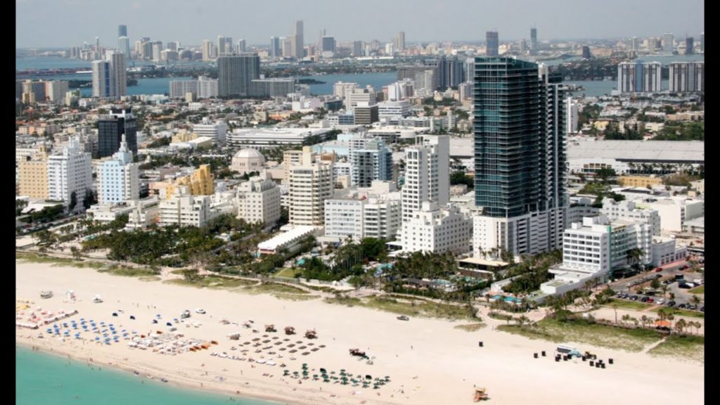 🌎 LIVE Cam: Miami Beach Florida 4-12-2022