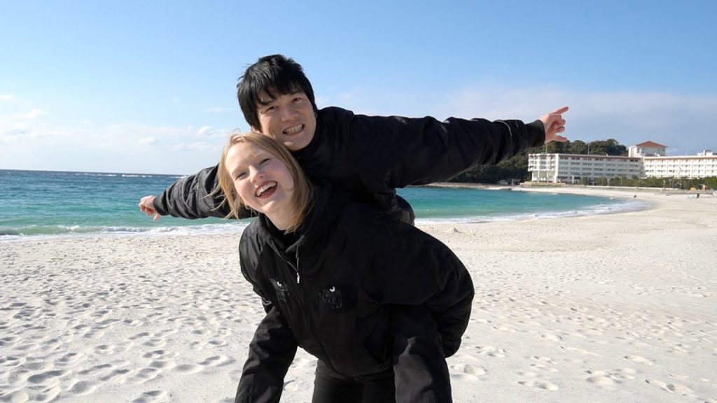 The Waikiki of Japan | Shirahama beach & ramen trip!