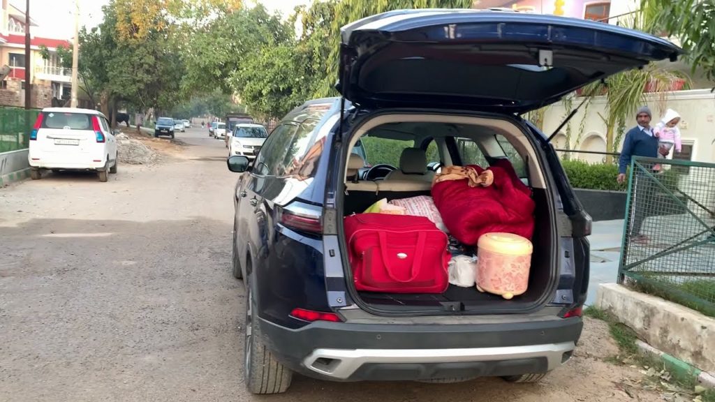 7 लोग + सामान TRIP STARTED IN SAFARI मज़ाआया ?  EP01