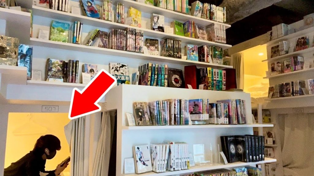 I Stayed at a MANGA CAPSULE HOTEL📚🛏 It's Practically a Manga Library but with Beds!! [Solo Travel]