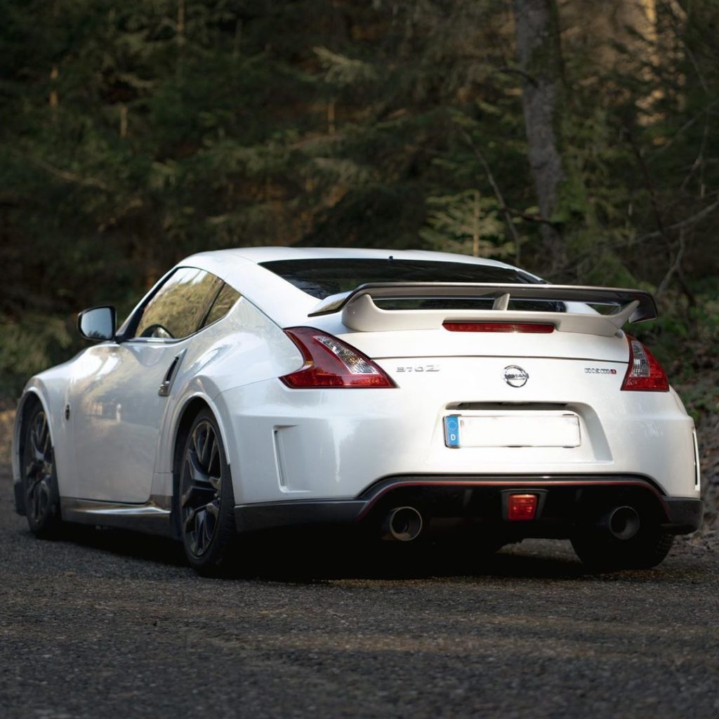 Nowhere to hide when you’re born to stand out. 
#370Z #370ZNismo #NissanZ #Nissa...