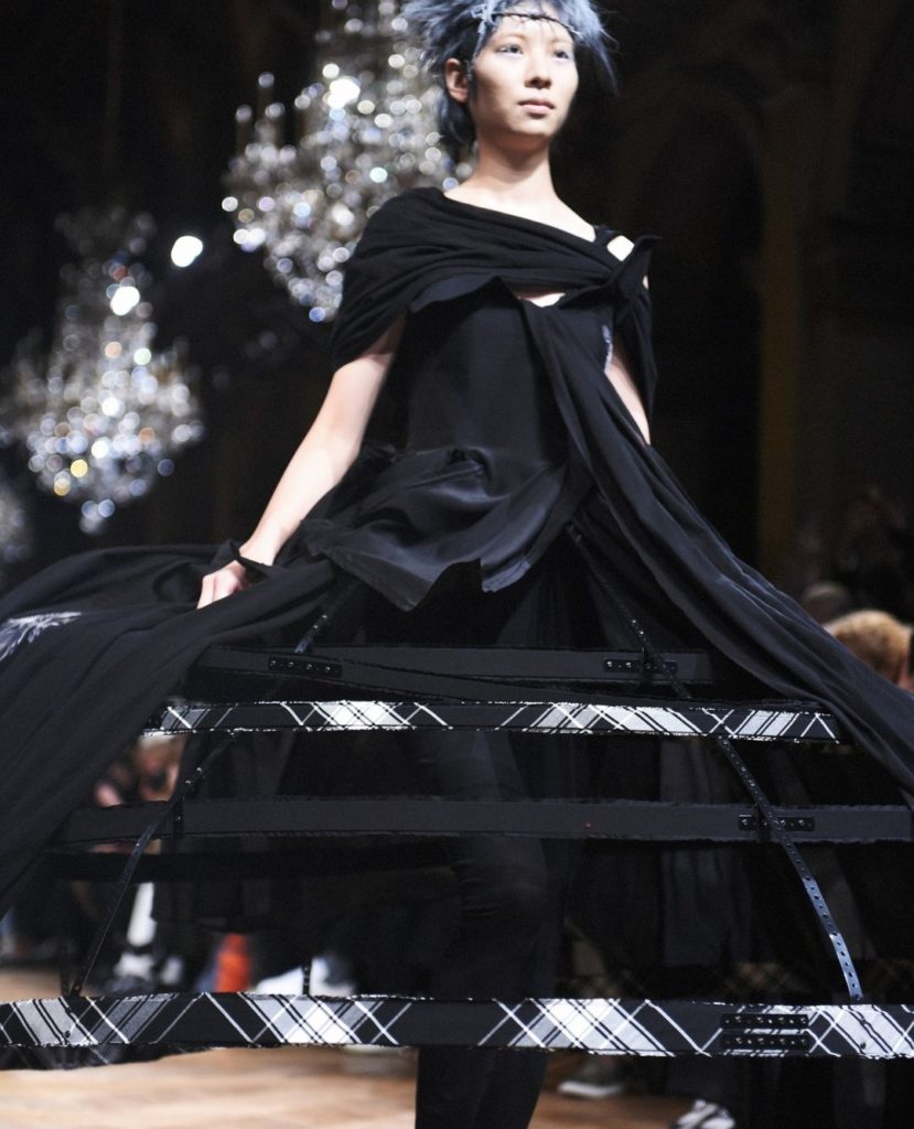 Yohji Yamamoto Pop-up store in #Tokyo⁠
⁠
#YohjiYamamoto⁠
⁠
ヨウジヤマモトの期間限定ストアが、4月12...