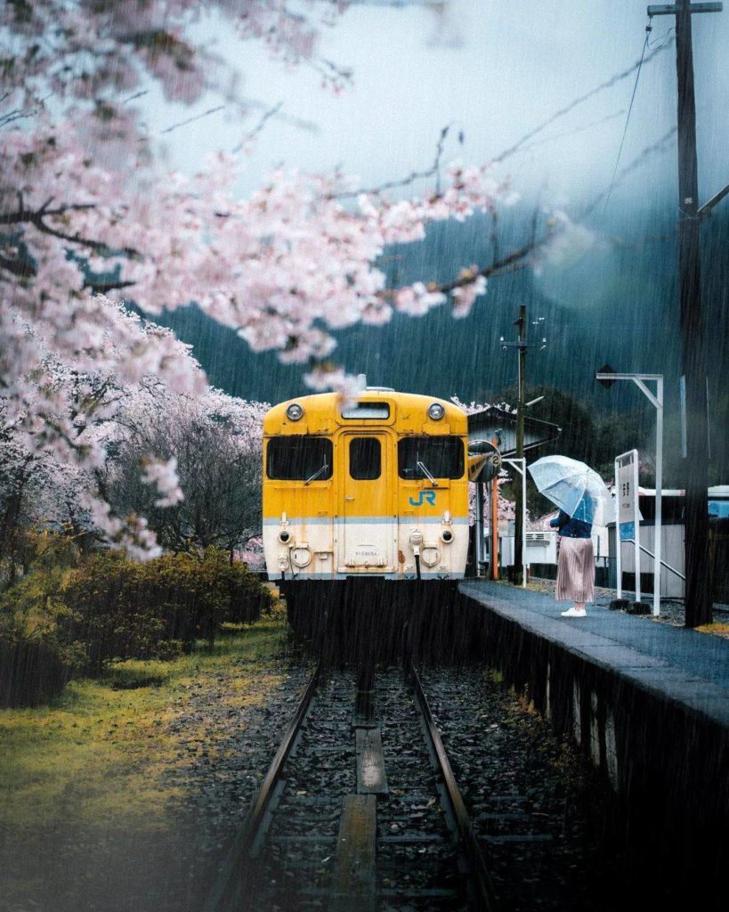 Japan Travel: Hiroshima’s Yasuno Station ceased operations back in 2003, but it was preserved … Hiroshima's Yasuno Station ceased operations back in 2003, but it was preserved ...