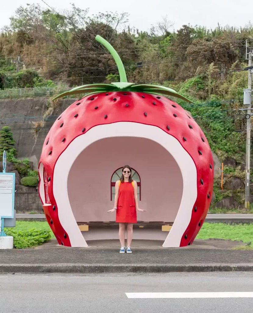 There's no shortage of kawaii things to see in Japan, like these fruity bus stop...