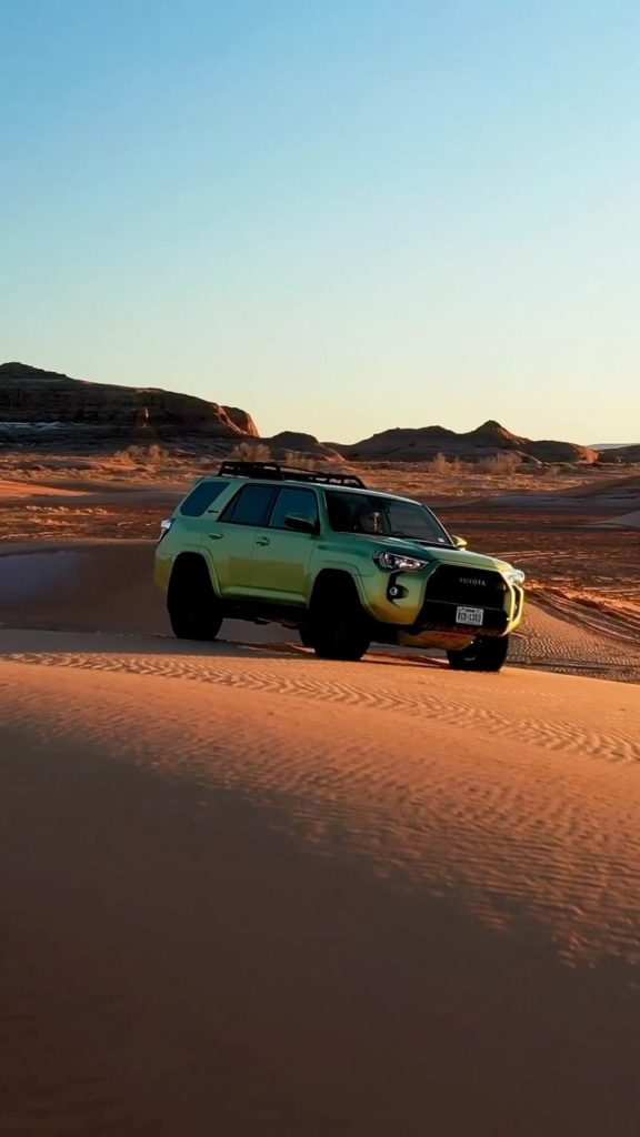 Wanderlust in the desert dust. #4Runner #LetsGoPlaces...