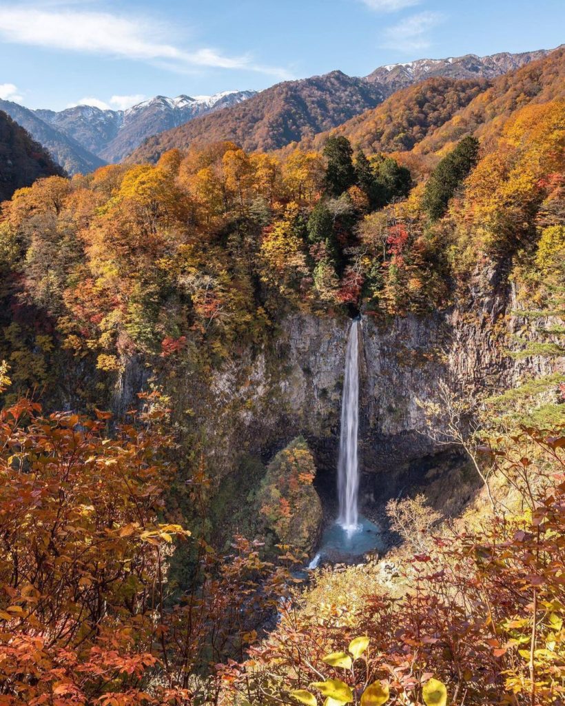 Visit Japan: You can only see this kind of gorgeous scenery when you get off the beaten track… You can only see this kind of gorgeous scenery when you get off the beaten track...