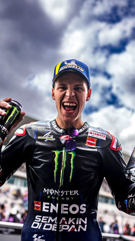 #MondayMotivation: never give up  

#MonsterEnergy | #MotoGP | #PortugueseGP | @...