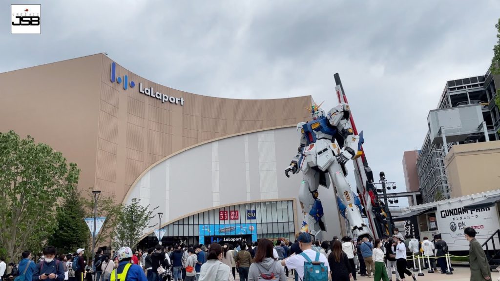 Full-scale Moving Tallest Gundam Statue in Fukuoka, Japan l Lalaport Fukuoka lららぽーと Full-scale Moving Tallest Gundam Statue in Fukuoka, Japan l Lalaport Fukuoka lららぽーと