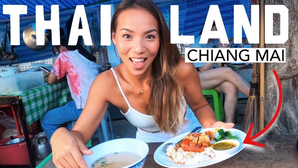 Thailand Street Food Heaven! Trying Thai Food in Chiang Mai Night Market