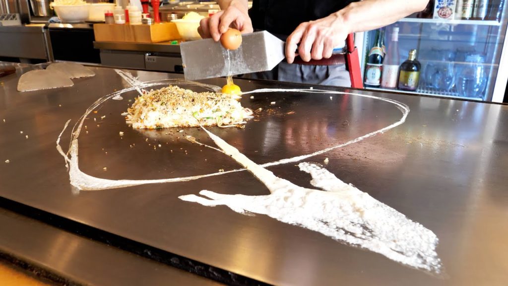 눈을 뗄수 없는 손놀림! 28년 내공의 테판야끼 철판요리 달인 / Amazing skill, teppanyaki steak master | Korean street food 눈을 뗄수 없는 손놀림! 28년 내공의 테판야끼 철판요리 달인 / Amazing skill, teppanyaki steak master | Korean street food