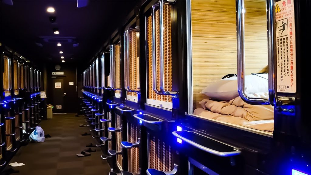 [$44] Japan's Luxury Capsule Hotel for Men | Luxury Capsule Hotel Anshin Oyado Shinjuku