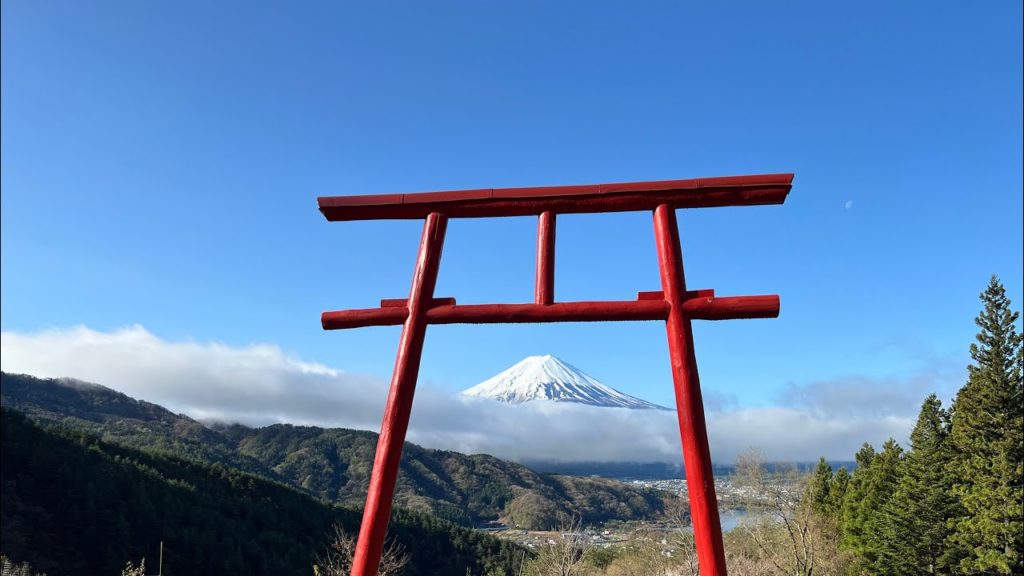 【山梨観光】富士山が見える神社や湖に行ってきました 【山梨観光】富士山が見える神社や湖に行ってきました