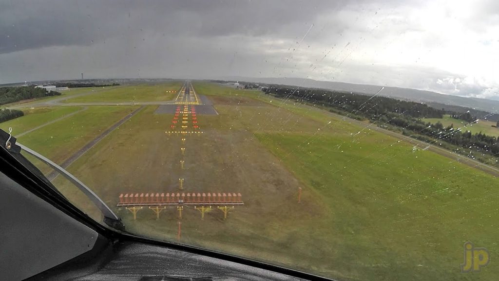 PilotCAM 787 into Oslo Rwy 19R PilotCAM 787 into Oslo Rwy 19R