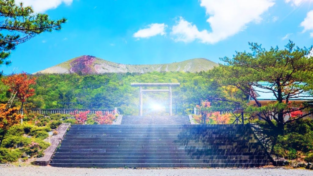 ＊人生はあなただけのものです、使命に気づき始めた瞬間に人生は好転し、神様からの後押しをたくさん受け始めます。【霧島神宮古宮址】