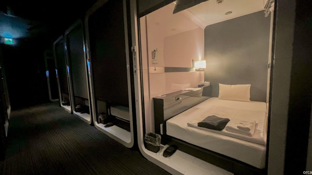 Very popular and fully booked capsule hotel😴🛏Japan-Tokyo