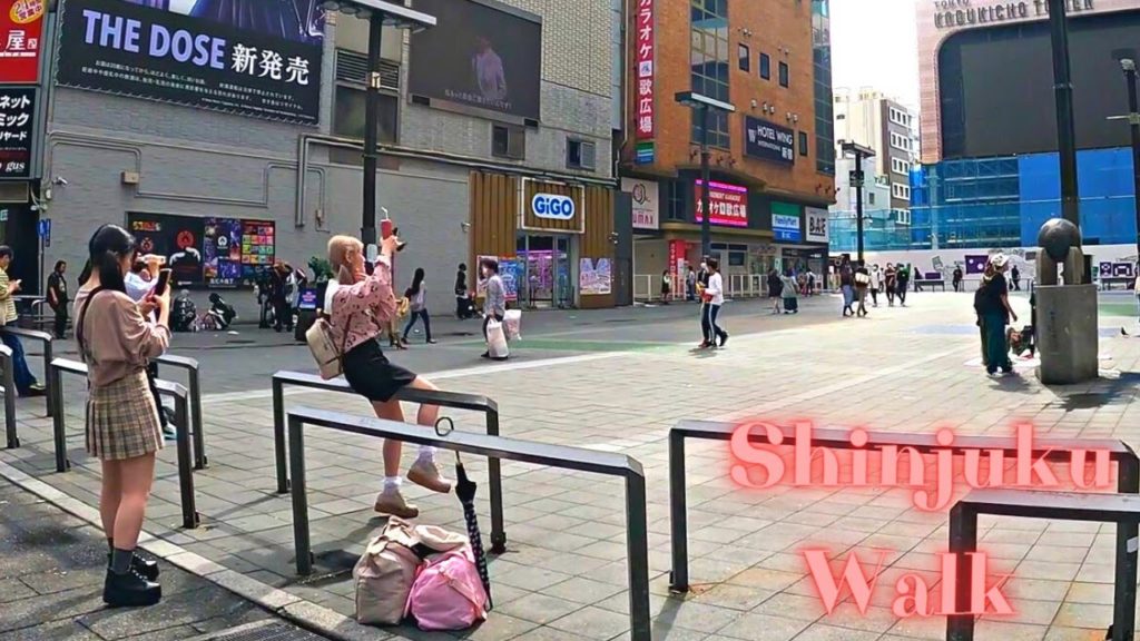 Just walk. Kabukicho Shinjuku Tokyo in Japan walking tour. 【4K ASMR】5.2022