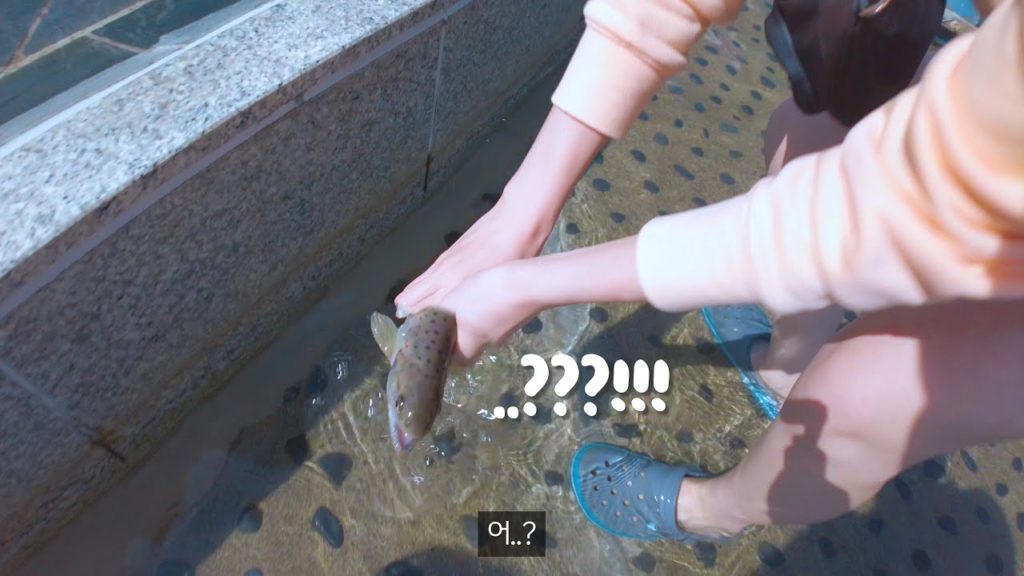 [일본여행 브이로그]  생선구이가 너무 먹고싶었던 일본여친 | 캠핑 | 후지산 | 글램핑 |