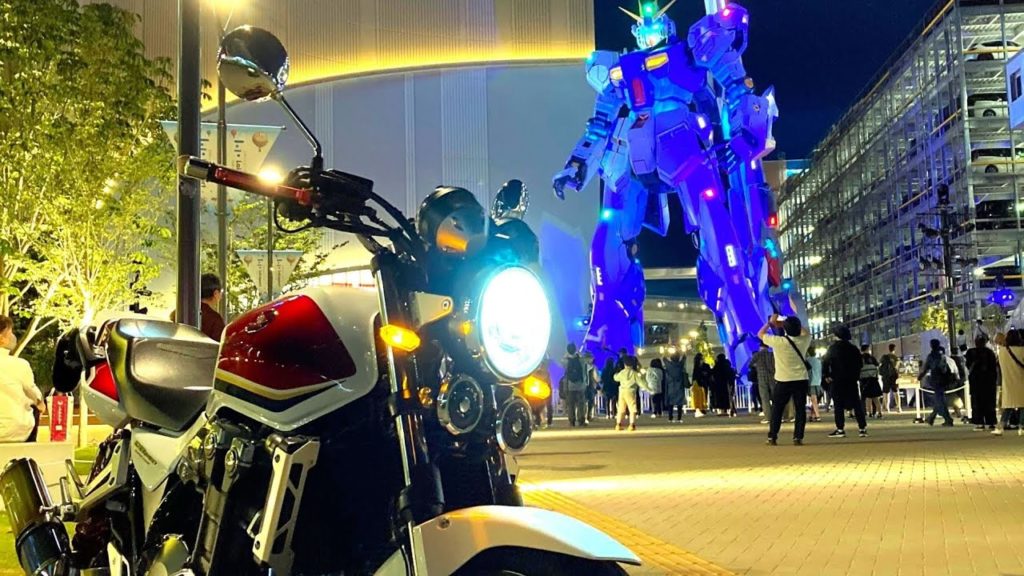 [full-scale Gundam was too big in japan] cb1300sf / LaLaport Fukuoka / Muffler sound