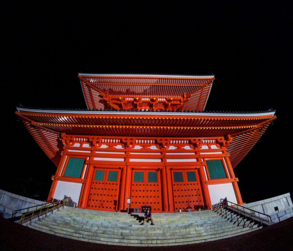 Koyasan-Midnight visit to Danjo Garan (October 2016)