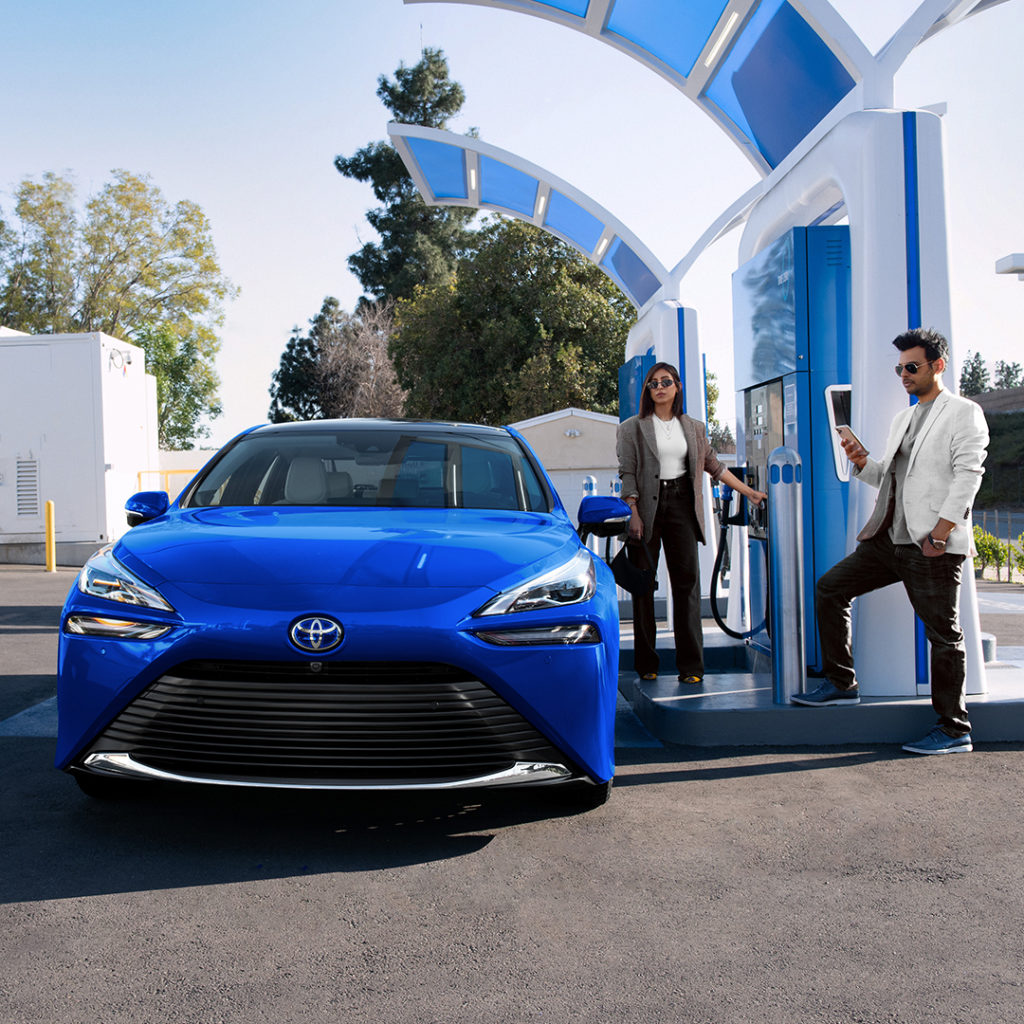 Pop quiz! Comment below if you know how the Mirai generates power.  #Mirai #Lets...