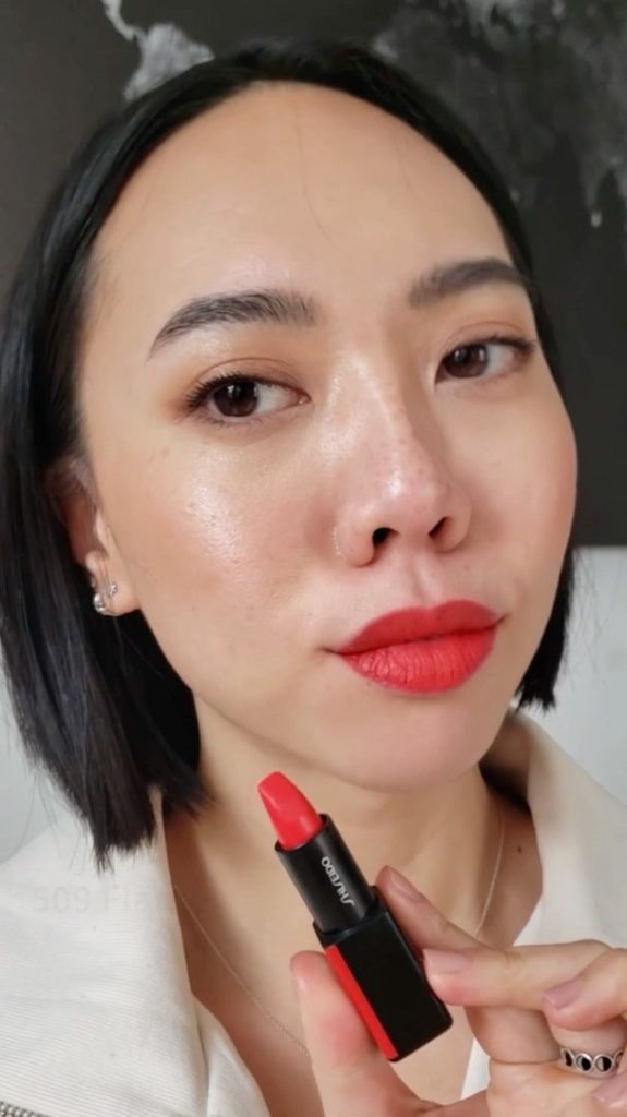 SHISEIDO: Go solo or dare to pair like @beautyunhyped. For striking color that stands on i… Go solo or dare to pair like @beautyunhyped. For striking color that stands on i...