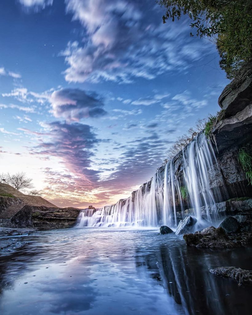 Japan Airline: .
今にも水の音が聴こえてきそうな #黒滝
まるで海外にいるかのような絶景
#PicturePerfectMay You can almost hear i… .
今にも水の音が聴こえてきそうな #黒滝
まるで海外にいるかのような絶景
#PicturePerfectMay You can almost hear i...