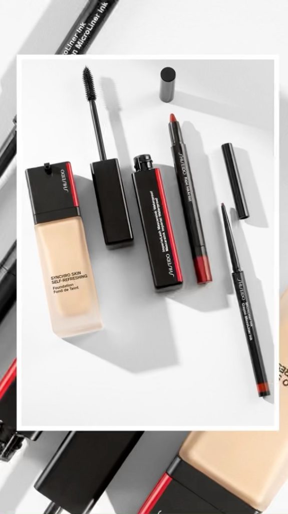 Kajal InkArtist in Rose Pagoda and MicroLiner Ink in Burgundy will have you seei...