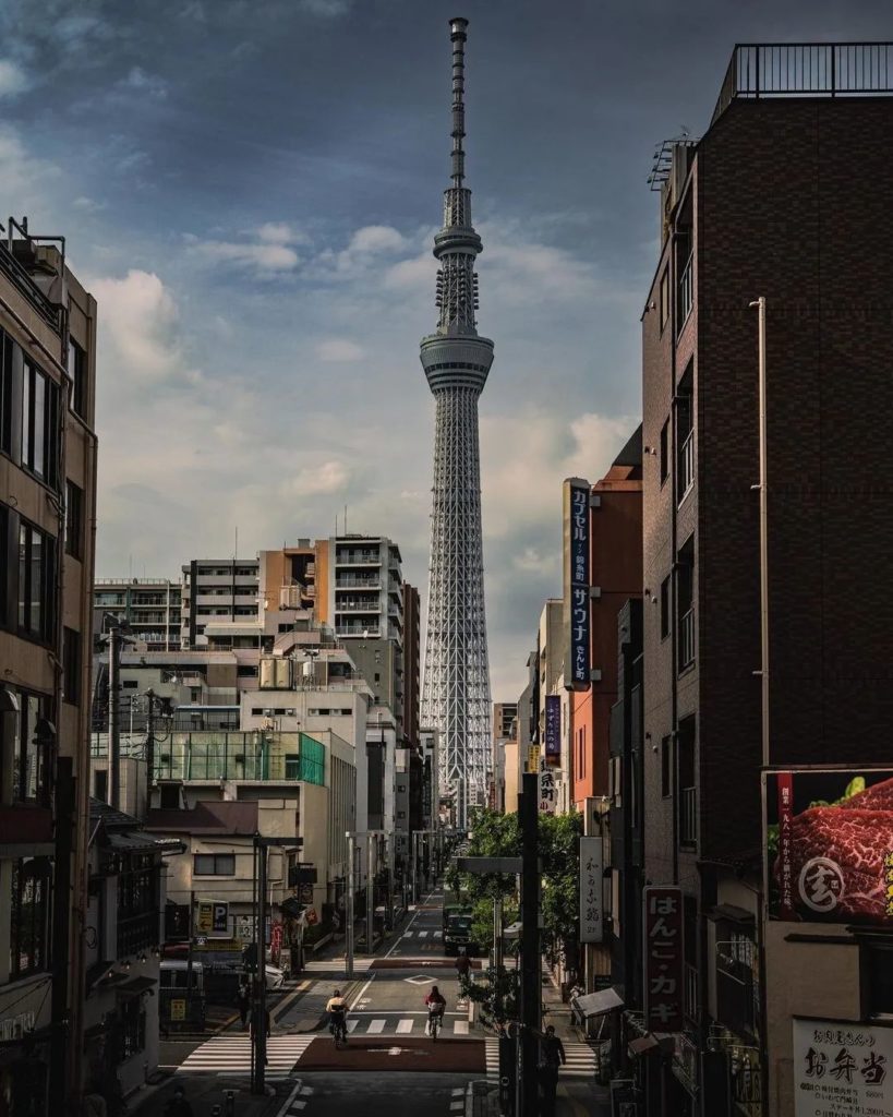 Happy birthday to Tokyo Skytree!  The 634 meter high tower opened on this day 10...